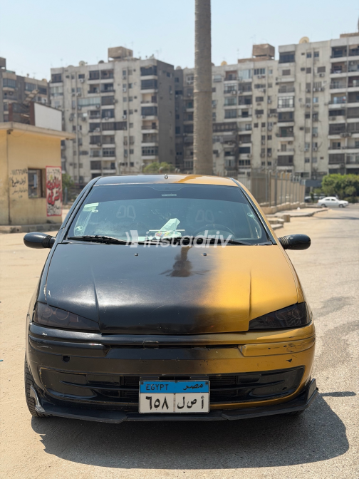 Fiat Punto 2000 Gold Manual Used for Sale in Greater Cairo ( Cairo + Giza) - 5