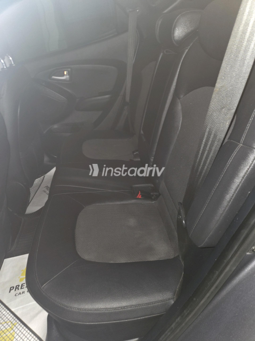 Hyundai IX 35 2015 Gray Automatic Used for Sale in Greater Cairo ( Cairo + Giza) - 5