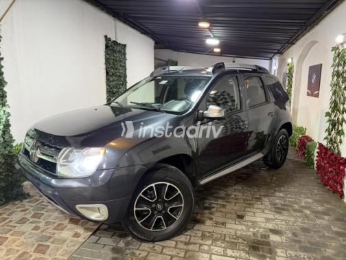 Renault Duster 2018 Gray Automatic Used for Sale in Cairo - 1