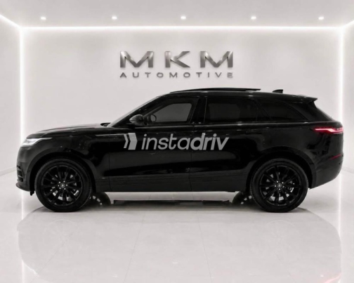 Land Rover Velar 2024 Black Automatic Used for Sale in Cairo - 5