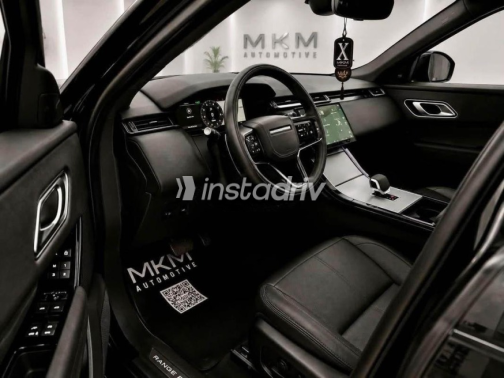 Land Rover Velar 2024 Black Automatic Used for Sale in Cairo - 7
