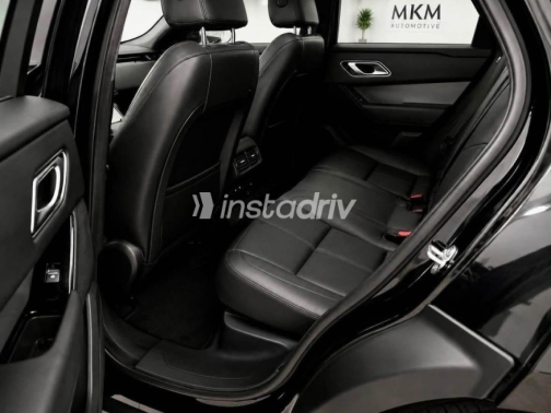 Land Rover Velar 2024 Black Automatic Used for Sale in Cairo - 8
