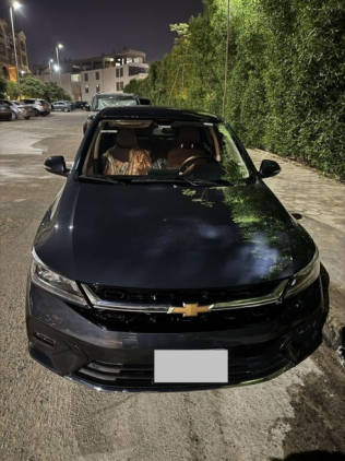 Chevrolet Optra 2027 Gray Automatic Used for Sale in Sheikh Zayed City