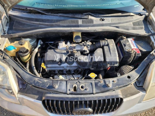 Kia Picanto 2005 Silver Automatic Used for Sale in Cairo - 8