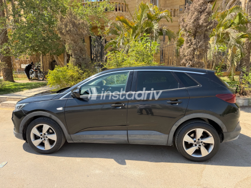 Opel Grandland 2021 Black Automatic Used for Sale in Greater Cairo ( Cairo + Giza) - 2
