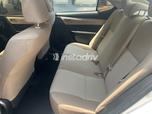 Toyota Corolla 2015 White Automatic Used for Sale in Greater Cairo ( Cairo + Giza) - 4