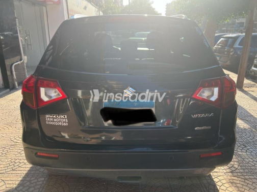 Suzuki Grand vitara 2016 Black Automatic Used for Sale in Nasr city - 3