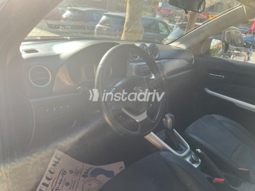 Suzuki Grand vitara 2016 Black Automatic Used for Sale in Nasr city - 8