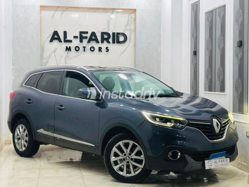 Renault Kadjar 2019 Dark Blue Automatic Used for Sale in Greater Cairo ( Cairo + Giza) - 2