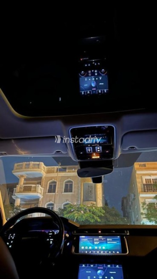Land Rover Velar 2021 Gold Automatic Used for Sale in Cairo - 7