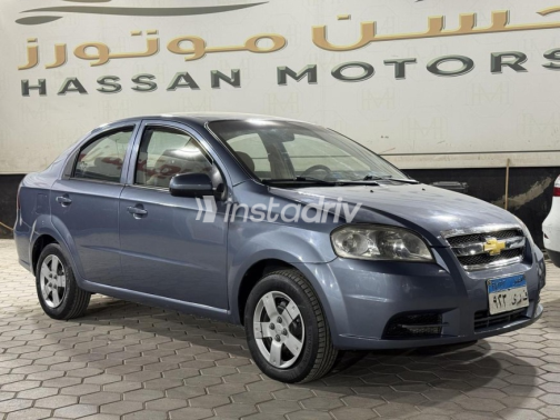 Chevrolet Aveo 2011 Dark Blue Automatic Used for Sale in Nasr city - 4