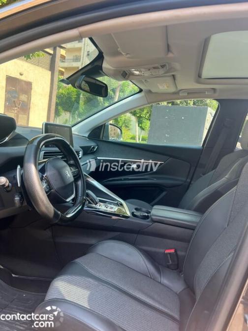 Peugeot 3008 2021 Gray Automatic Used for Sale in Greater Cairo ( Cairo + Giza) - 4