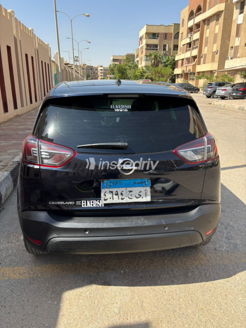 Opel Crossland 2020 White Automatic Used for Sale in Greater Cairo ( Cairo + Giza) - 3