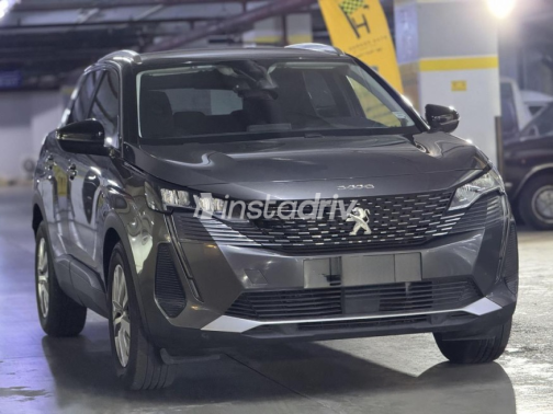 Peugeot 3008 2022 Brown Automatic Used for Sale in Nasr city - 6
