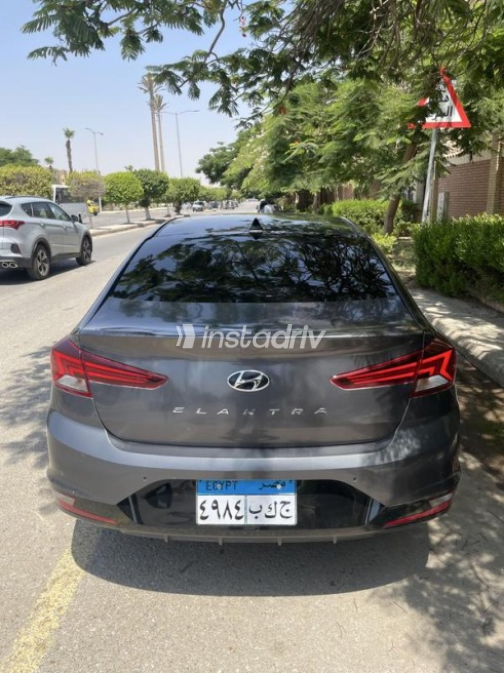 Hyundai Elantra AD 2025 White Automatic Used for Sale in Greater Cairo ( Cairo + Giza) - 9