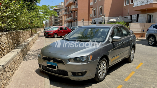Mitsubishi Lancer 2015 Silver Automatic Used for Sale in Greater Cairo ( Cairo + Giza) - 2