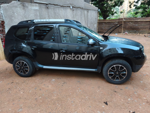 Renault Duster 2018 Black Automatic Used for Sale in Greater Cairo ( Cairo + Giza) - 6