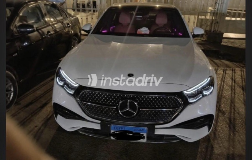 مرسيدس E 200 2025 أبيض أوتوماتيك مستعملة للبيع في القاهرة الكبرى ( القاهرة - الجيزة) - 1