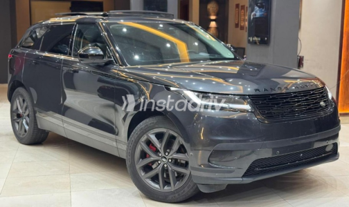 Land Rover Velar 2024 Gray Automatic Used for Sale in Cairo - 2