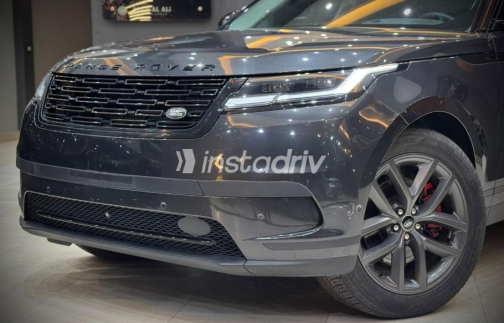 Land Rover Velar 2024 Gray Automatic Used for Sale in Cairo - 4