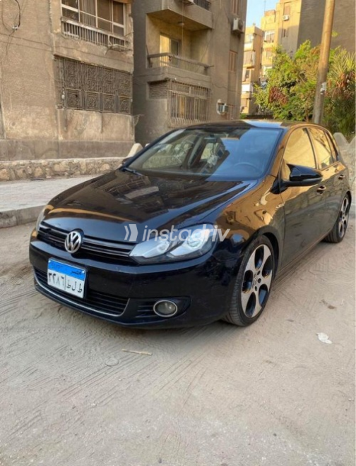 Volkswagen Golf 6 2012 Black Automatic Used for Sale in Nasr city - 1
