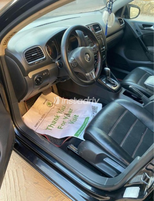 Volkswagen Golf 6 2012 Black Automatic Used for Sale in Nasr city - 10