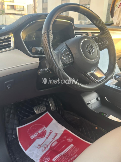 MG RX5 Plus 2025 White Automatic Used for Sale in Greater Cairo ( Cairo + Giza) - 2