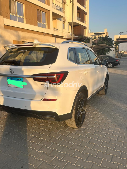 MG RX5 Plus 2025 White Automatic Used for Sale in Greater Cairo ( Cairo + Giza) - 3