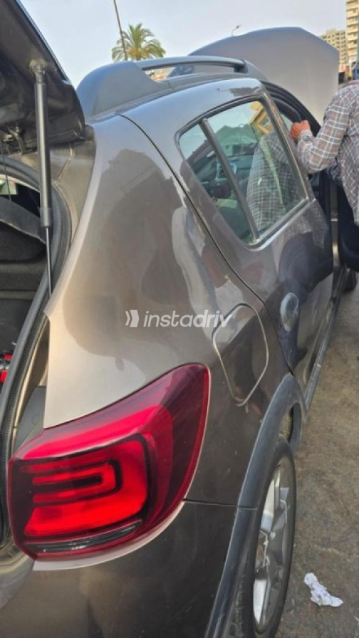 Renault Sandero 2021 White Automatic Used for Sale in Greater Cairo ( Cairo + Giza) - 5