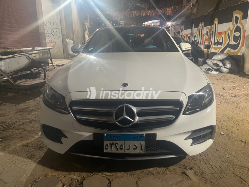 مرسيدس E 300 2020 أبيض أوتوماتيك مستعملة للبيع في القاهرة الكبرى ( القاهرة - الجيزة) - 3