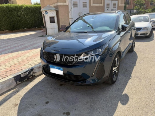 بيجو 3008 2023 أزرق غامق أوتوماتيك مستعملة للبيع في 6 أكتوبر - 1