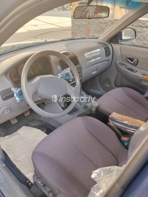 Hyundai Verna 2014 Dark Blue Automatic Used for Sale in El Haram - 10