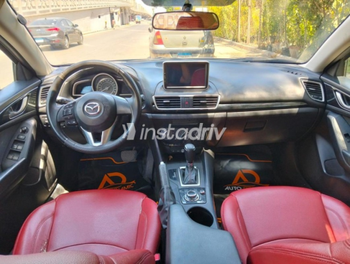 Mazda 3 2017 Gray Automatic Used for Sale in Cairo - 4
