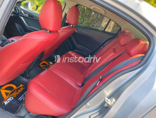 Mazda 3 2017 Gray Automatic Used for Sale in Cairo - 5