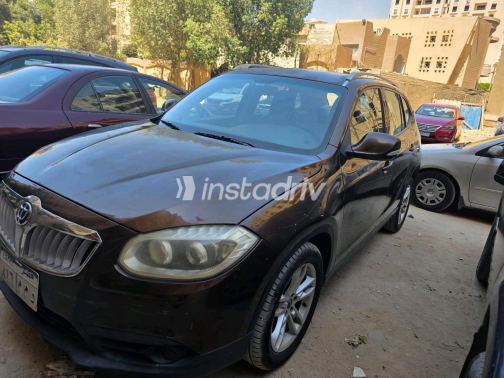 Brilliance V5 2013 Brown Automatic Used for Sale in Greater Cairo ( Cairo + Giza) - 2