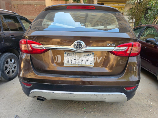 Brilliance V5 2013 Brown Automatic Used for Sale in Greater Cairo ( Cairo + Giza) - 5