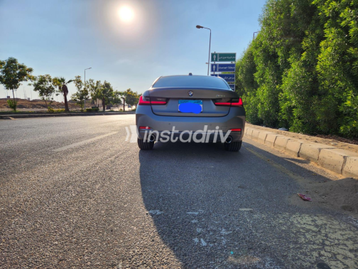BMW 320 2024 Silver Automatic Used for Sale in Greater Cairo ( Cairo + Giza) - 2