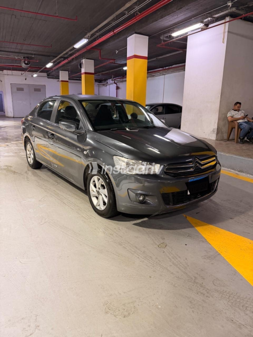 Citroën C Elysee 2015 Gray Automatic Used for Sale in Greater Cairo ( Cairo + Giza) - 5