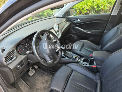 Opel Grandland 2021 Gray Automatic Used for Sale in Greater Cairo ( Cairo + Giza) - 4