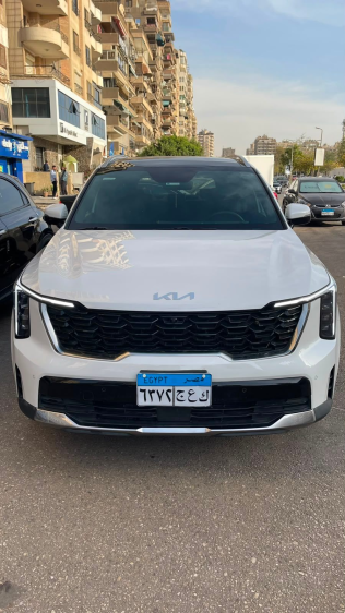 Kia Sorento 2025 White Automatic Used for Sale in Greater Cairo ( Cairo + Giza)