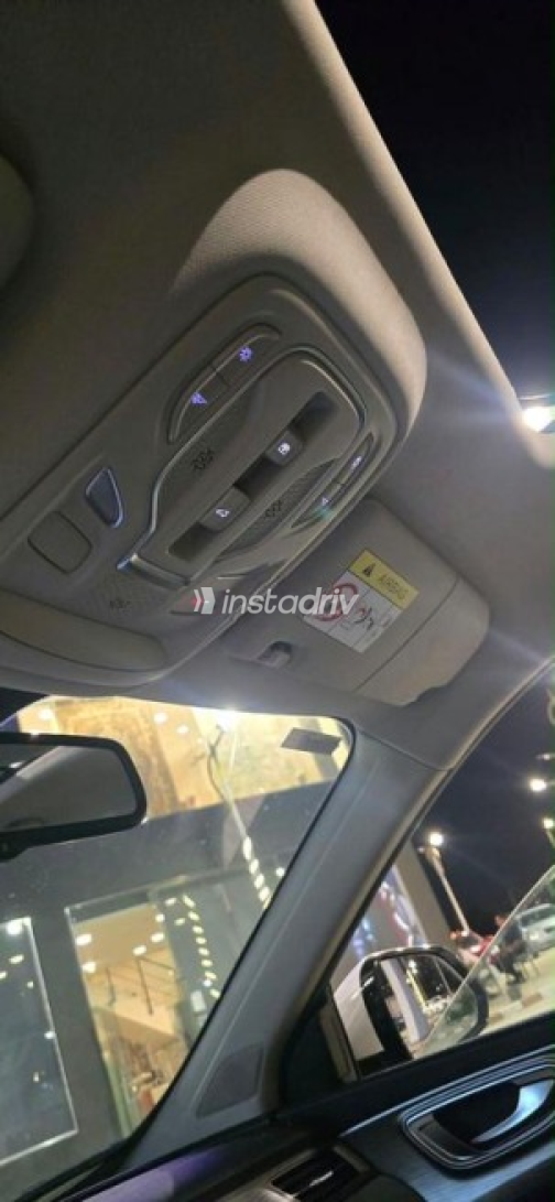 MG Rx5 2023 White Automatic Used for Sale in Cairo - 5