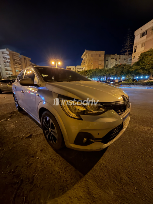 Renault Taliant 2024 Gray Automatic Used for Sale in Greater Cairo ( Cairo + Giza) - 2