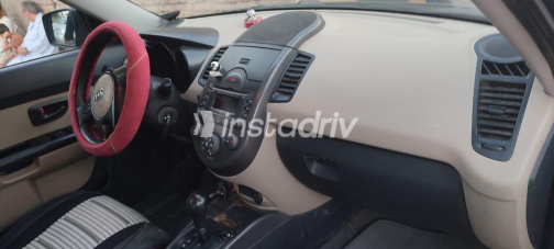 Kia Soul 2009 Blue Automatic Used for Sale in Greater Cairo ( Cairo + Giza) - 9