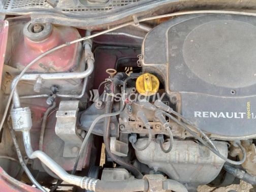 Renault Logan 2010 Red Automatic Used for Sale in 6 October - 7