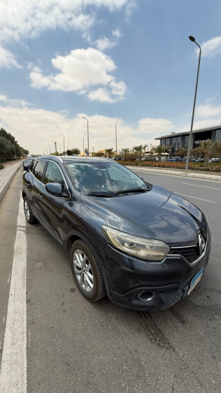 رينو كادجار 2018 رمادي أوتوماتيك مستعملة للبيع في القاهرة الكبرى ( القاهرة - الجيزة)