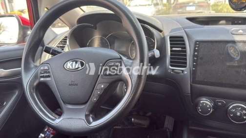 Kia Cerato 2017 White Automatic Used for Sale in Greater Cairo ( Cairo + Giza) - 9