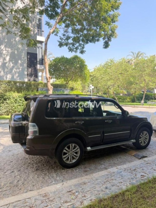 Mitsubishi Pajero 2019 Brown Automatic Used for Sale in Nasr city - 10