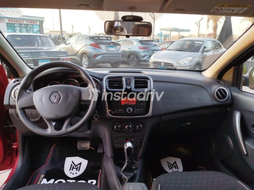 Renault Sandero 2017 Red Automatic Used for Sale in Nasr city - 2