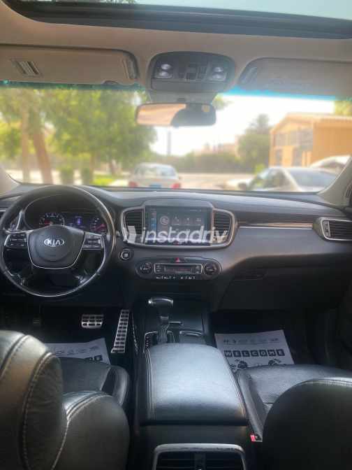 Kia Sorento 2020 Dark Gray Automatic Used for Sale in Greater Cairo ( Cairo + Giza) - 7