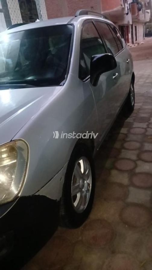 Kia Carens 2010 Silver Automatic Used for Sale in Zagazig - 3
